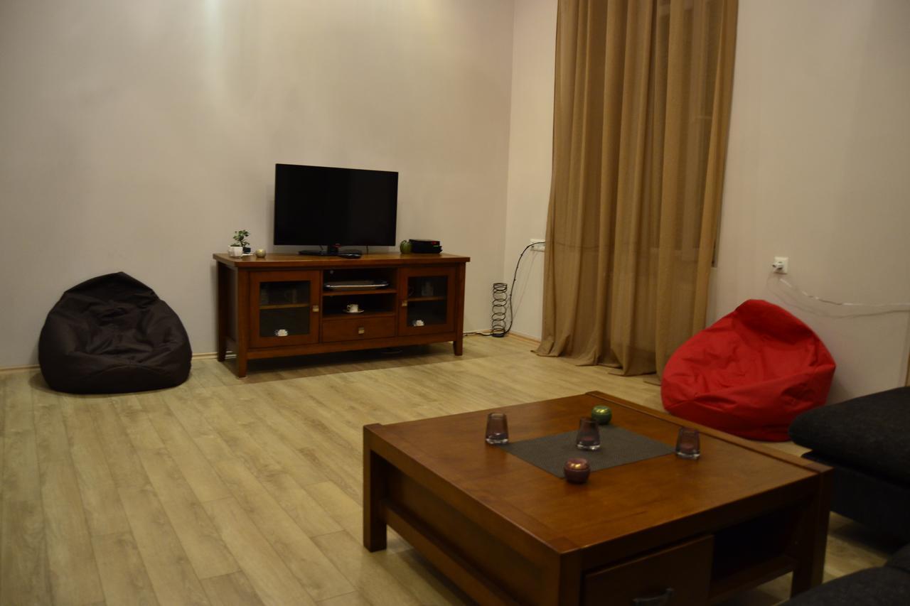 Apartment Georgia Tbilisi Buitenkant foto